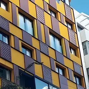Loc & Apartahotel